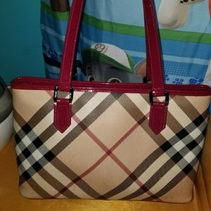 Authentic burberry raspberry sorbet nova tote